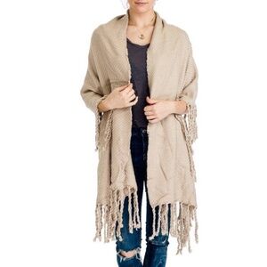 (NWT) Knit Versatile Shawl & Wrap